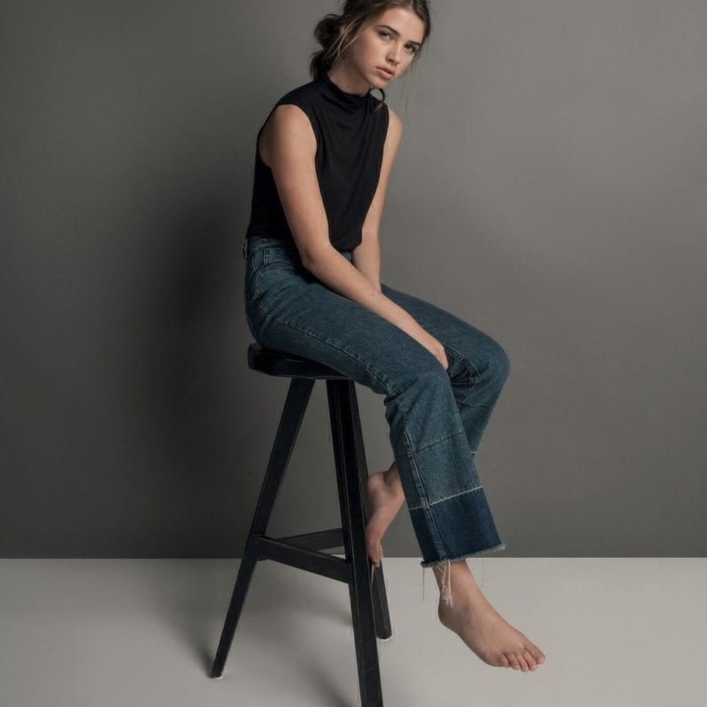Bar Stool / Counter Stool / Stool - Tripod