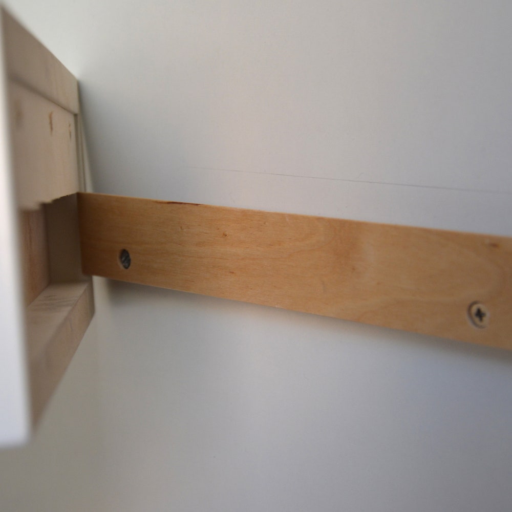 Wall-mounted home office desk