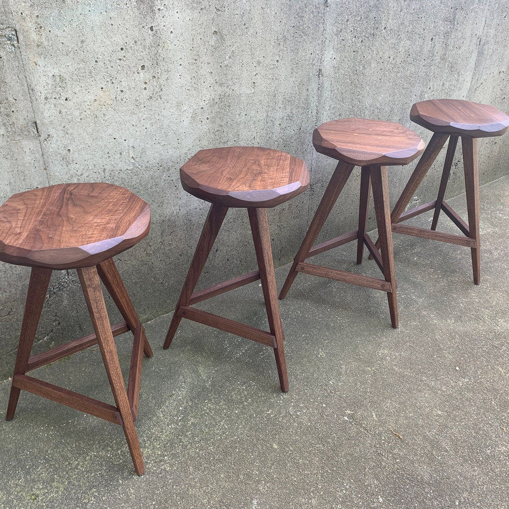 Bar Stool / Counter Stool / Stool - Tripod