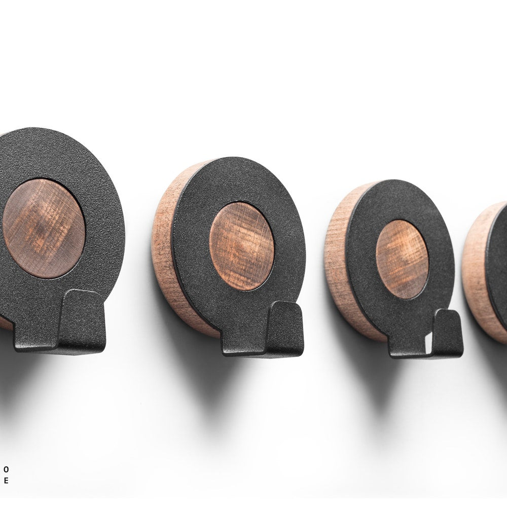 Wall Hooks, Black Metal and Wooden Hooks for Hanging Clothes, Handbags, Towels, Keys and Entryway Accessories
