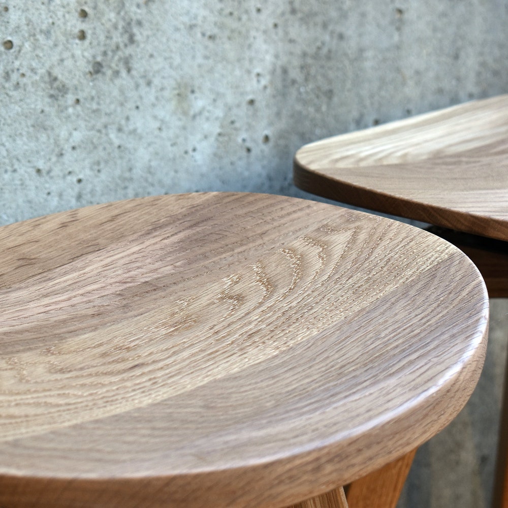 CALYX Cupped Seat Stool | Minimalist Mid Century Modern | Swiveling Bar Stool | Counter Height Stool | Modern Kitchen Chair | No Back Stool