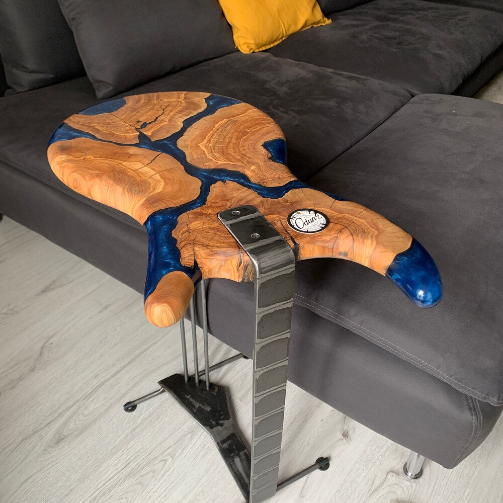 Coffee/Side/End/Guitar Table Wood Raund/Epoxy Resin Live Edge Rustic Unique River custom reclaimed luxury Wooden slab kitchen/sehpa table