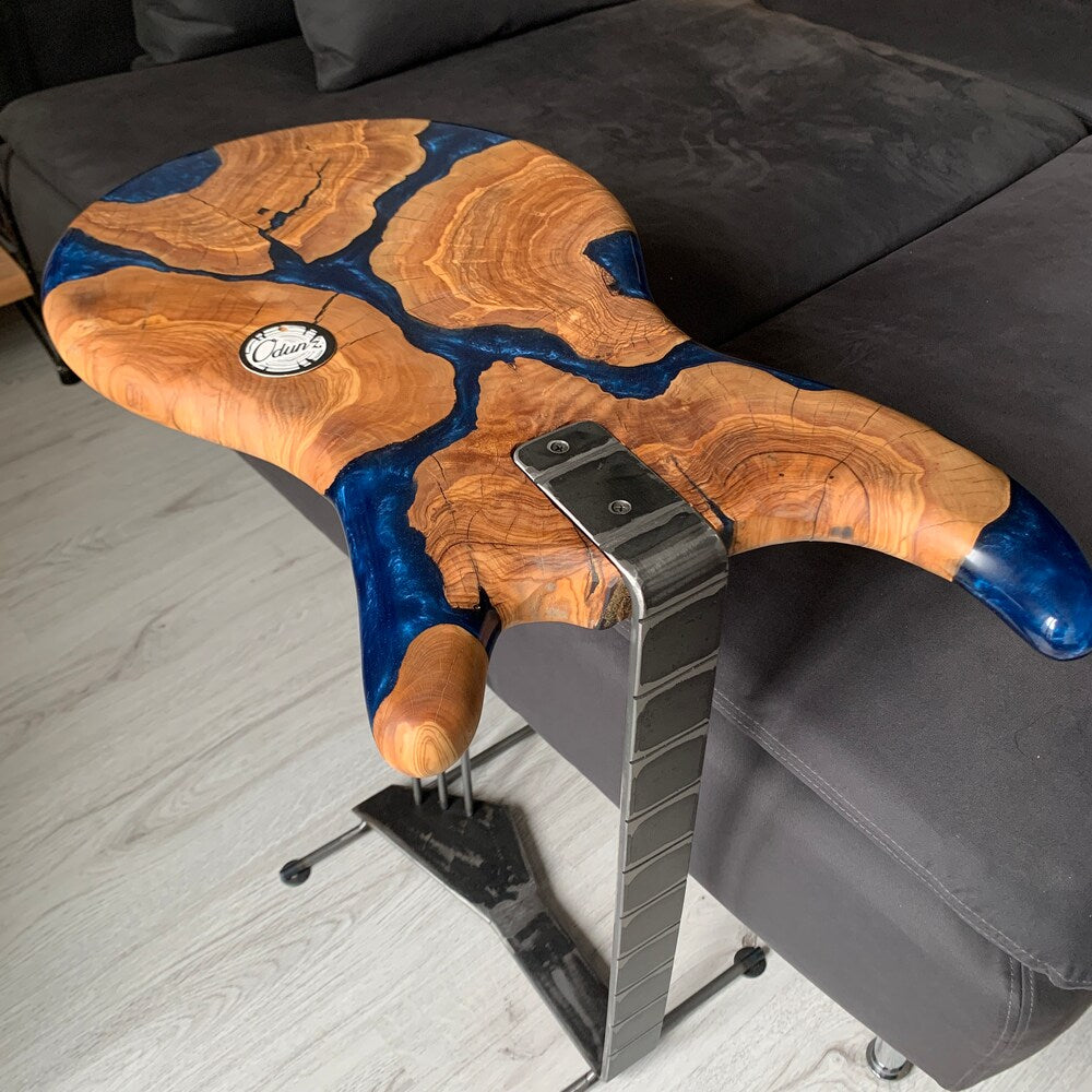 Coffee/Side/End/Guitar Table Wood Raund/Epoxy Resin Live Edge Rustic Unique River custom reclaimed luxury Wooden slab kitchen/sehpa table