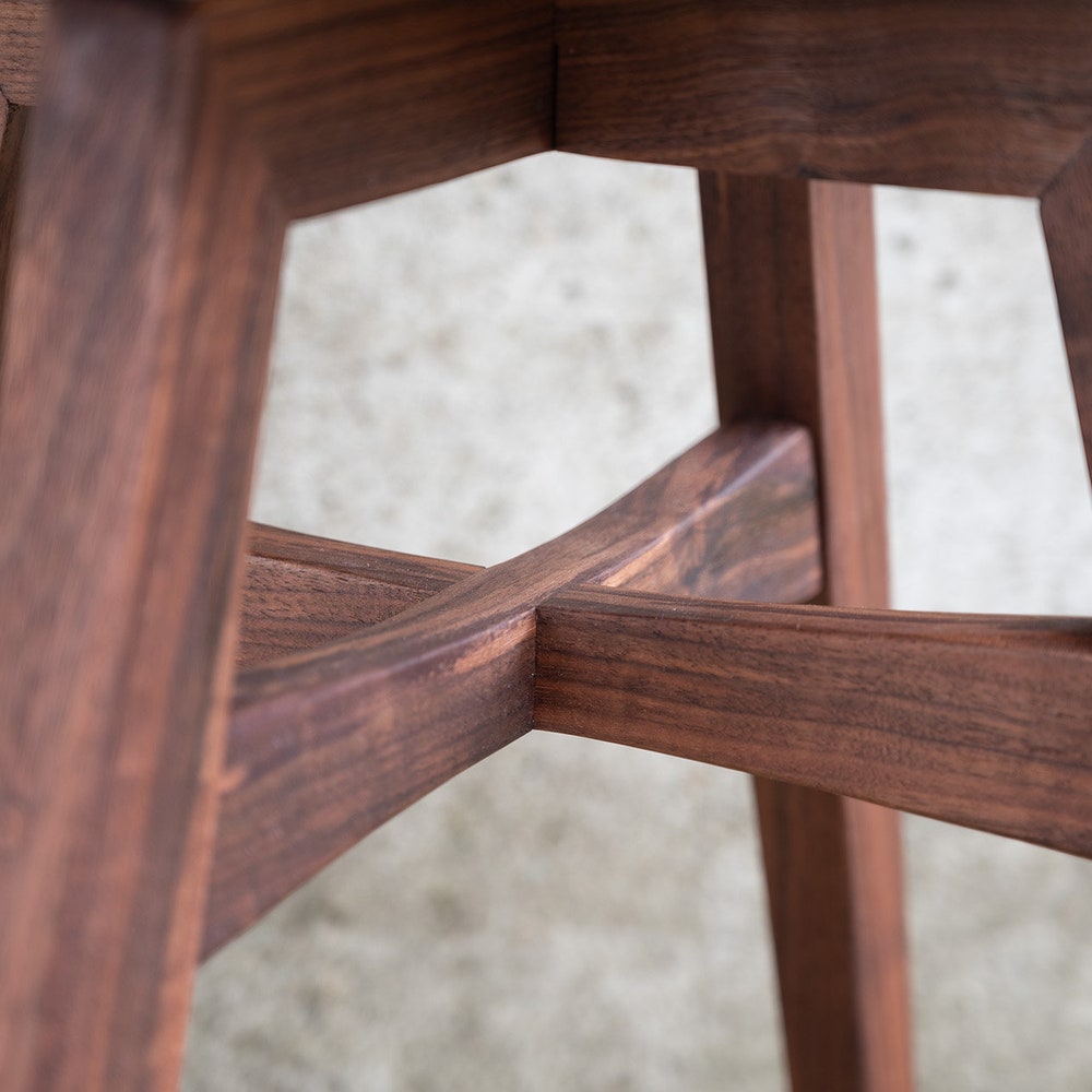 Swiveling Modern Bucket Seat Stool, counter stool, barstool, dining chair