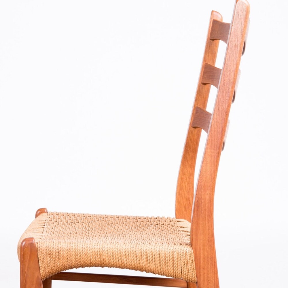 1 of 8 Danish Teak wood Chairs by Arne Wahl Iversen for Glyngøre Stolefabrik 60s, 70s Midcentury furniture, vintage Dining Chair, Boho style