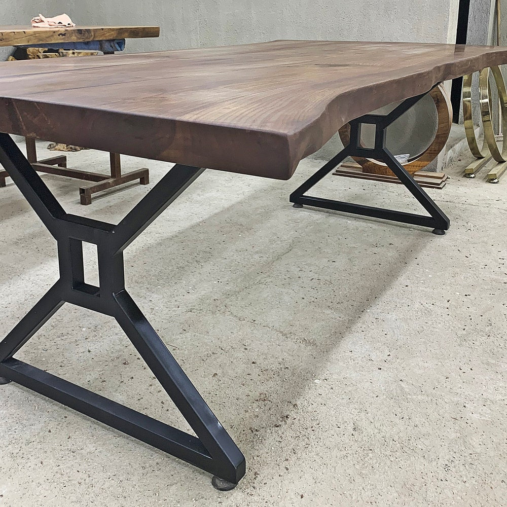 American Walnut Table, Live Edge Table, Walnut Table, Custom Table, Dinning Room Table, Garden Table, Kitchen Table, office table