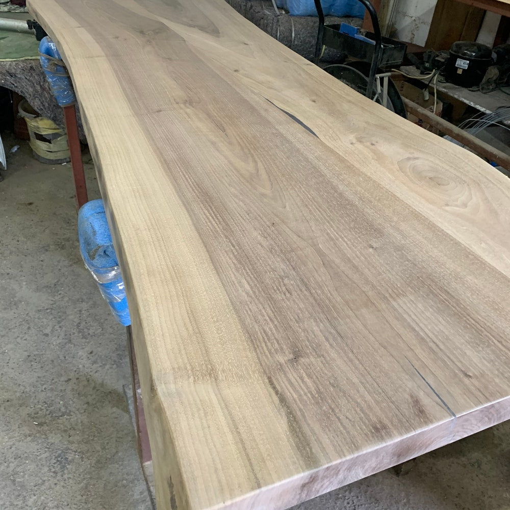 American Walnut Table, Live Edge Table, Walnut Table, Custom Table, Dinning Room Table, Garden Table, Kitchen Table, office table