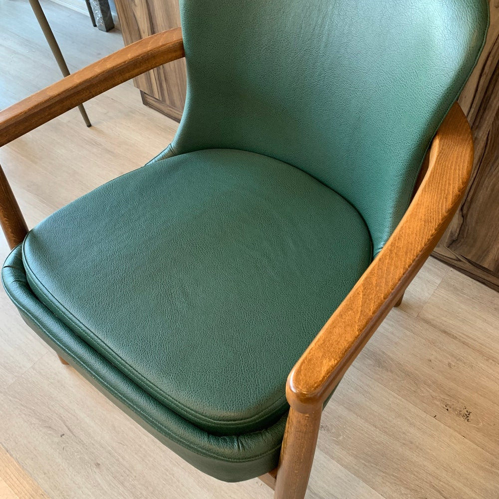 wooden chairs,chair,custom order chair,dining table chair,scandinavian chair,lette chair