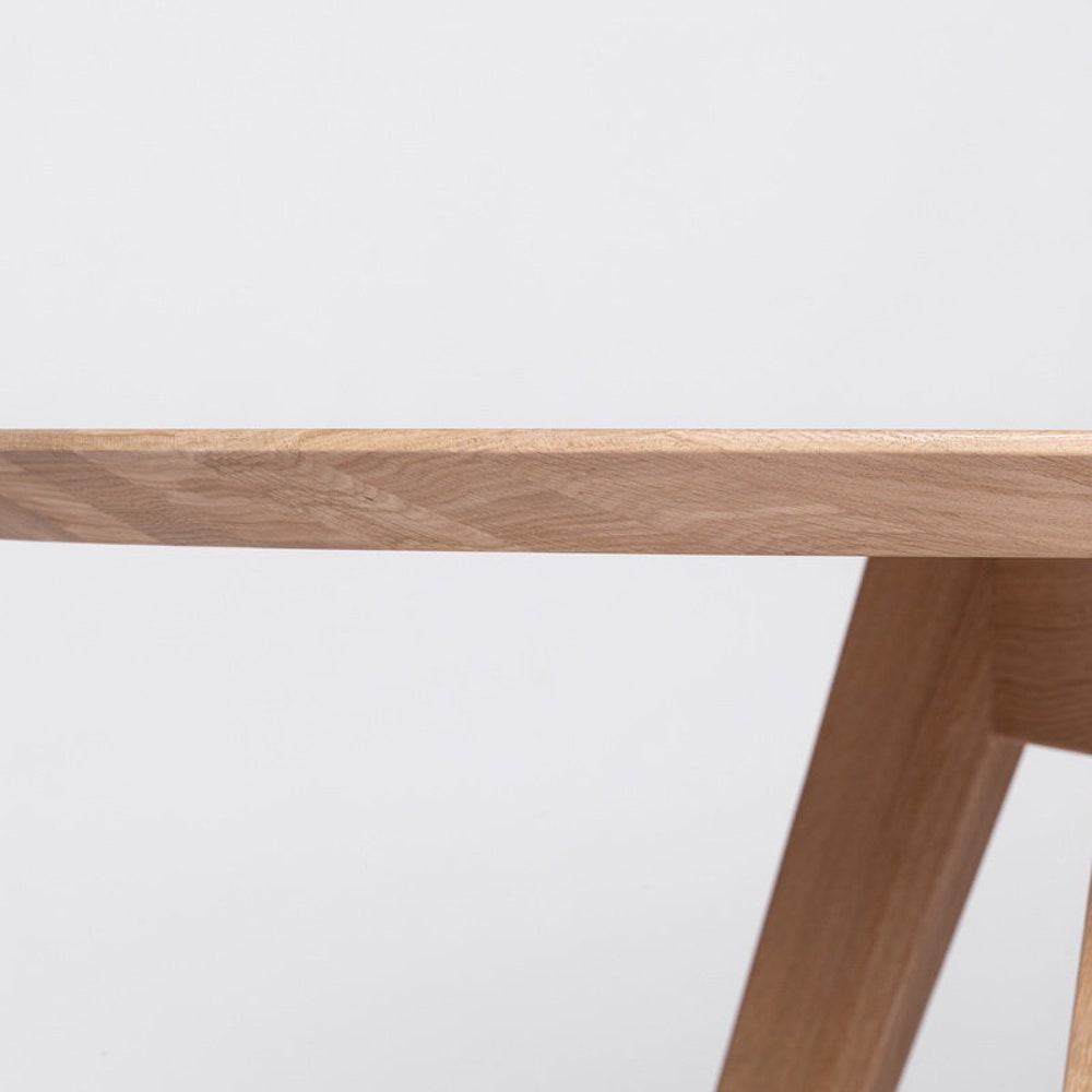 Wooden dining table / Modern dinning table / Oak table
