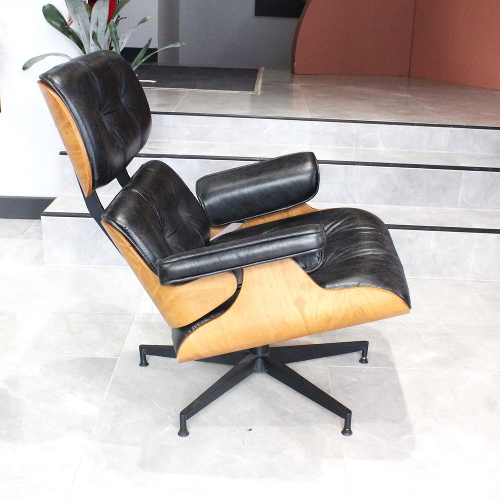 Custom color Classic Chaise Lounge chair with Foot rest Modesto, Eames Puffy Chaise Lounge, holywood chair, Bent wood Armchair