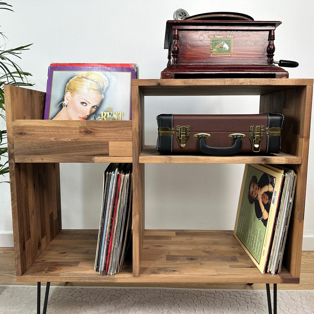 Walnut Vinyl Console, Vinyl end table, Vinyl Display, Media Console, Large Record Player Table, Console Table, Vinyl Stand, Record Console