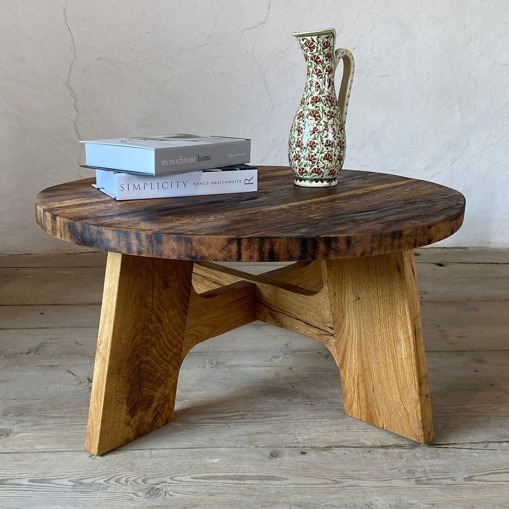Round Rustic Coffee Table Reclaimed Oak Wood, Round Oak Coffee Table Rustic, Handmade Furniture and Decor, Barn Wood Farmhouse Coffee Table