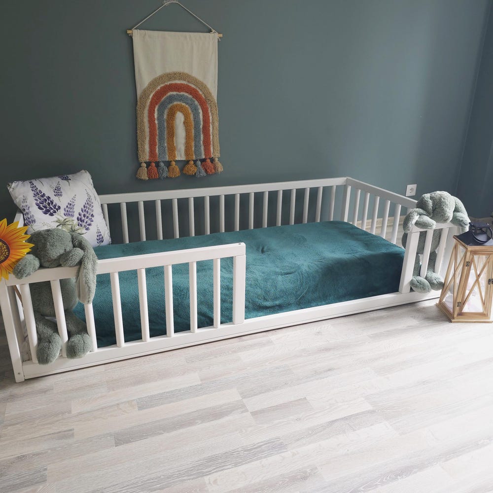 Toddler Floor Bed with Round Rails and Door Option | Montessori Inspired Bed | Toddler Bed | Co-Sleeping Bed | Bodenbett