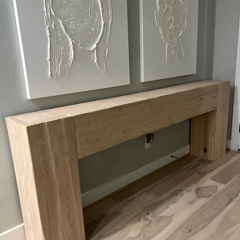 UBUD console in red oak wood