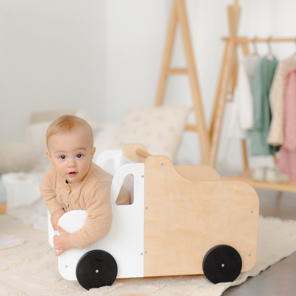 Toys Box Truck - Toddler Furniture, Montessori bookshelf, Baby Shower Gift, Playroom Storage, Nursery Organizer, First Christmas Present