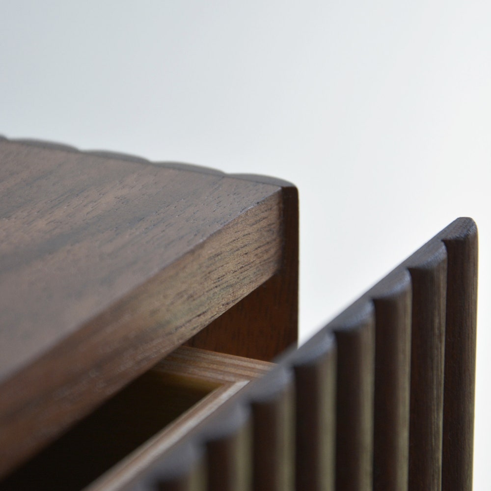 ALL-AROUND FLUTED floating nightstand - walnut