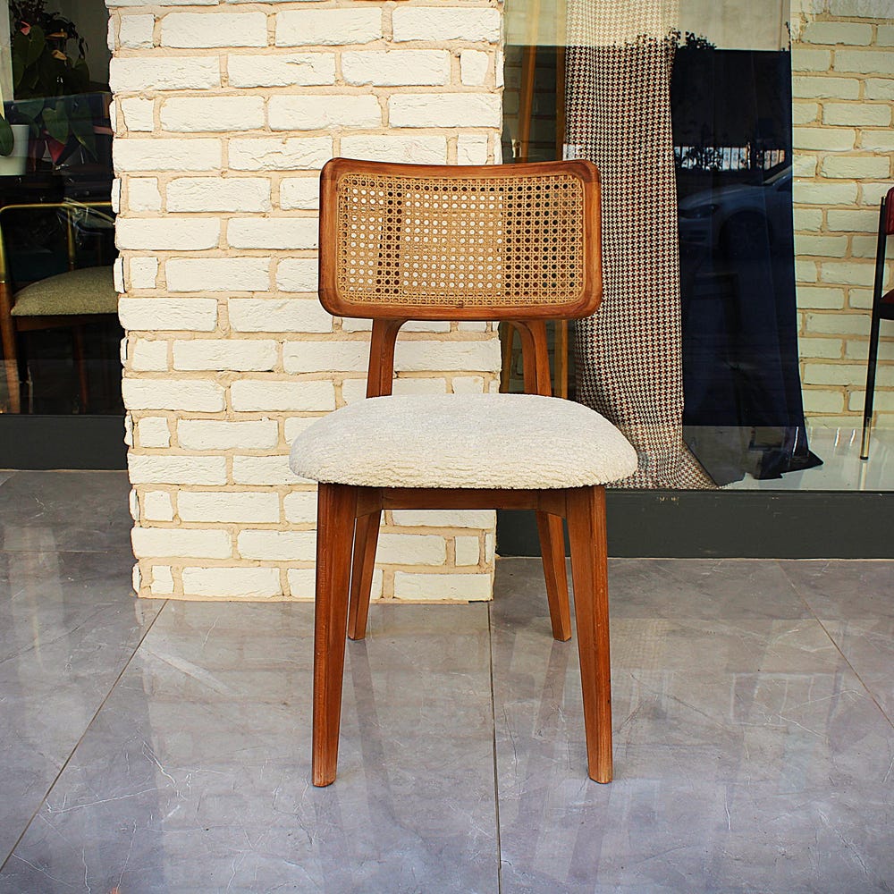 Dining Room Handmade Chairs with a Harmonious Combination of Elegance Design and Comfortable Seating for a Long Time, interior design