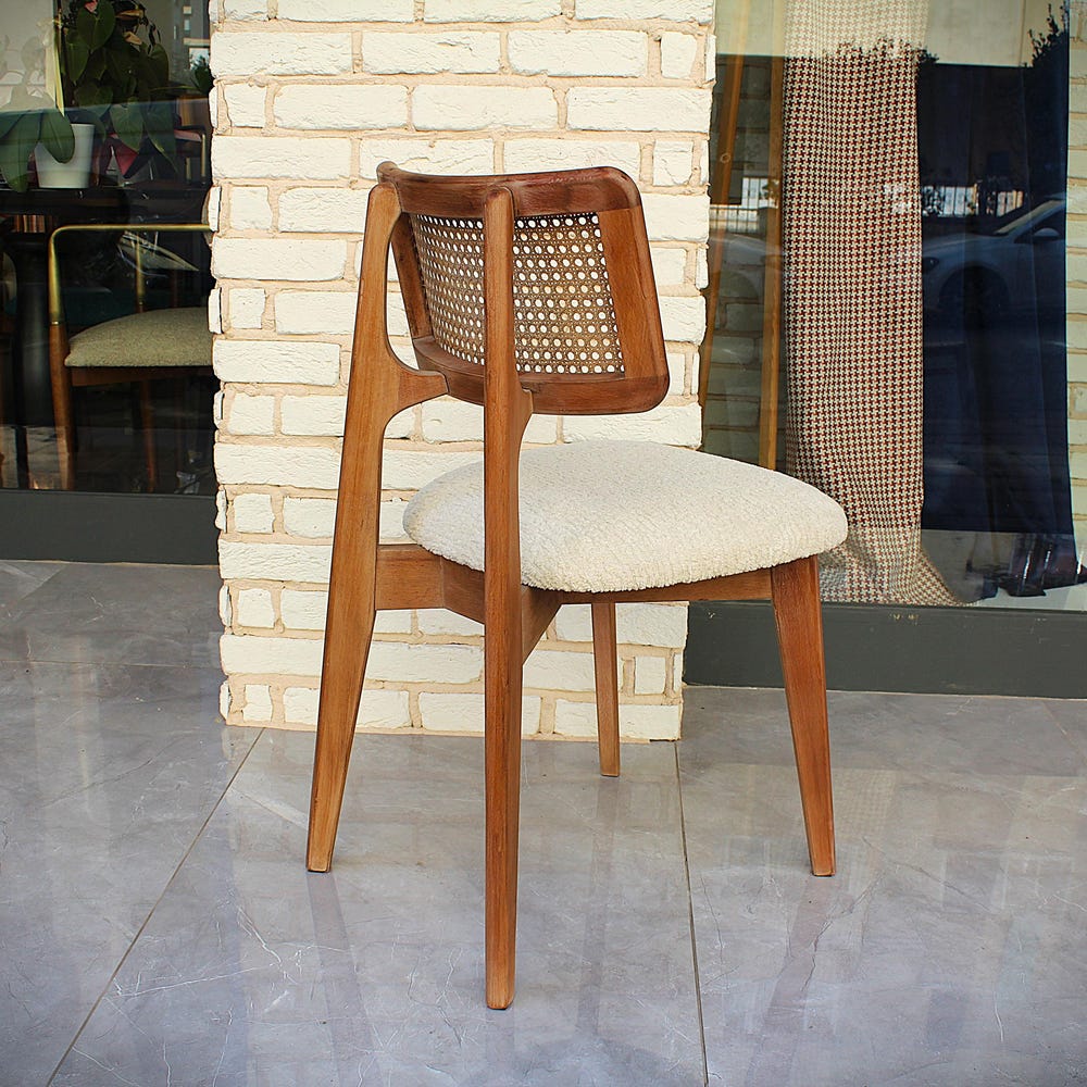 Dining Room Handmade Chairs with a Harmonious Combination of Elegance Design and Comfortable Seating for a Long Time, interior design