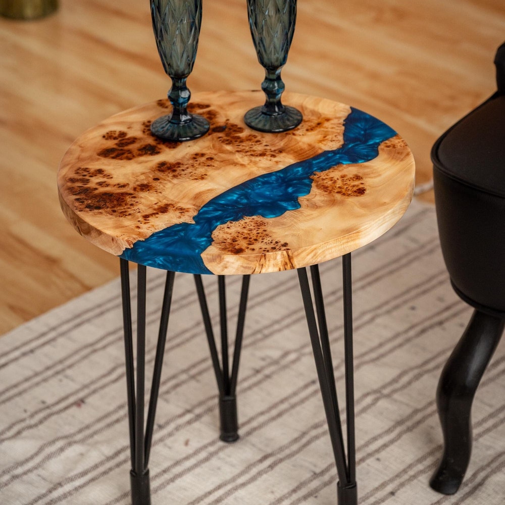 Side table, Round Wood Coffee Table, Living Room Live Edge Sofa Table, Blue Epoxy Resin Table, Scandinavian Table, Minimalist Cocktail Table