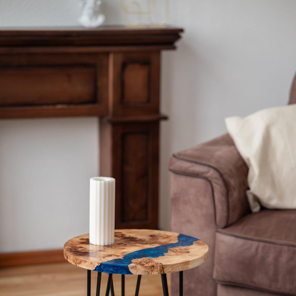 Side table, Round Wood Coffee Table, Living Room Live Edge Sofa Table, Blue Epoxy Resin Table, Scandinavian Table, Minimalist Cocktail Table